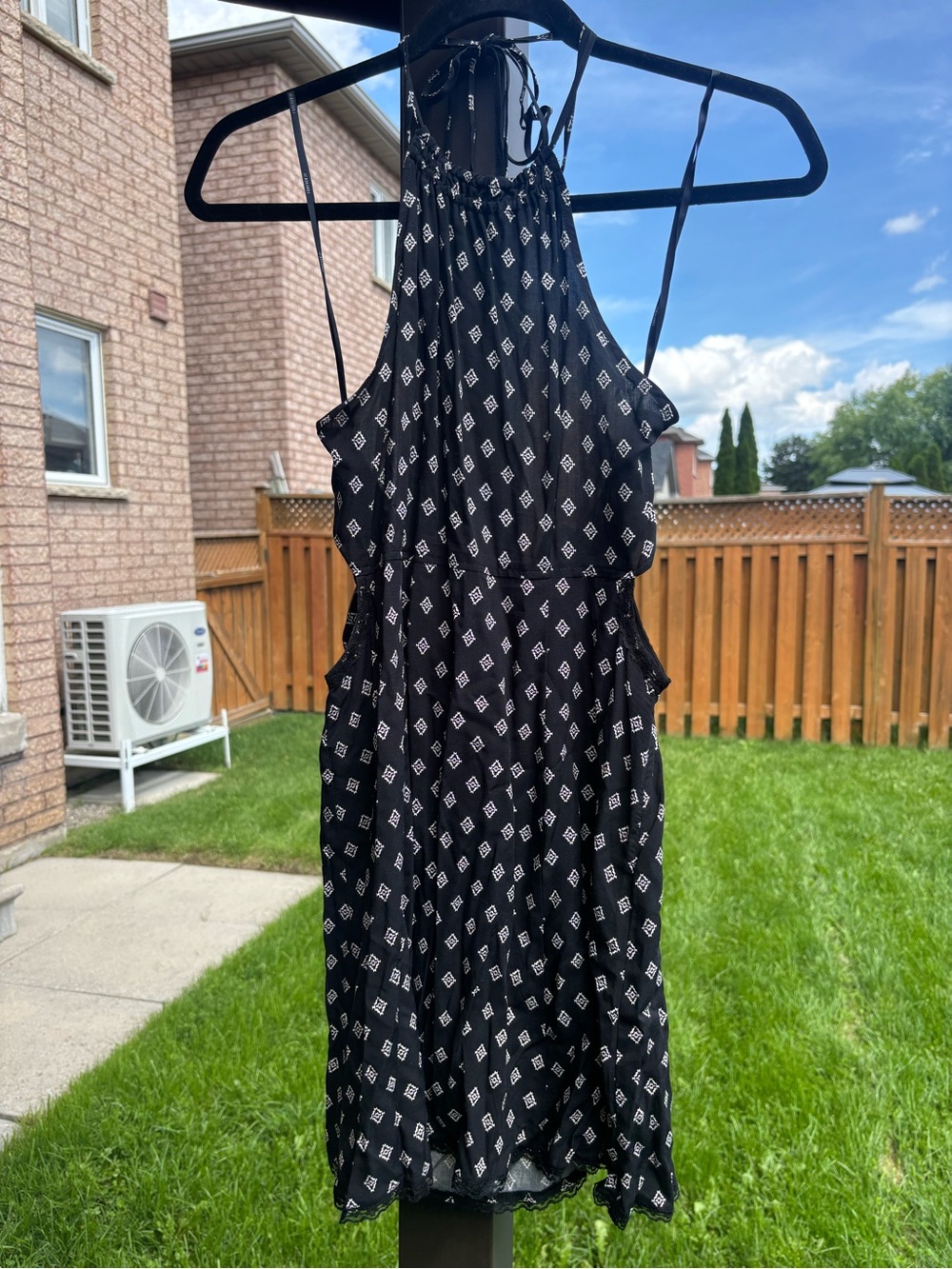 Black Halter-Neck Printed Dress - Classic Summer Style